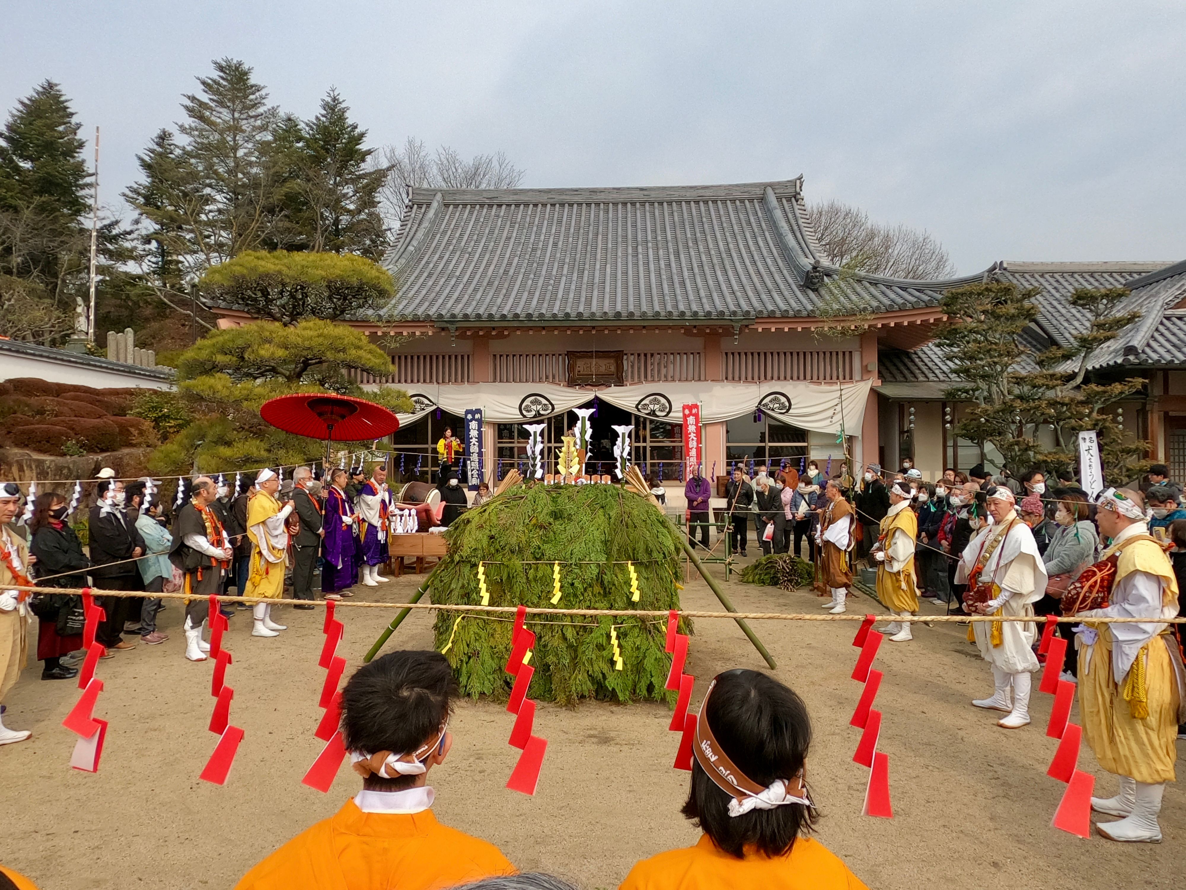 倉敷市西岡の行願院の大護摩に行って来ました🔥ー倉敷市や総社市のお寺にも興味津々ー